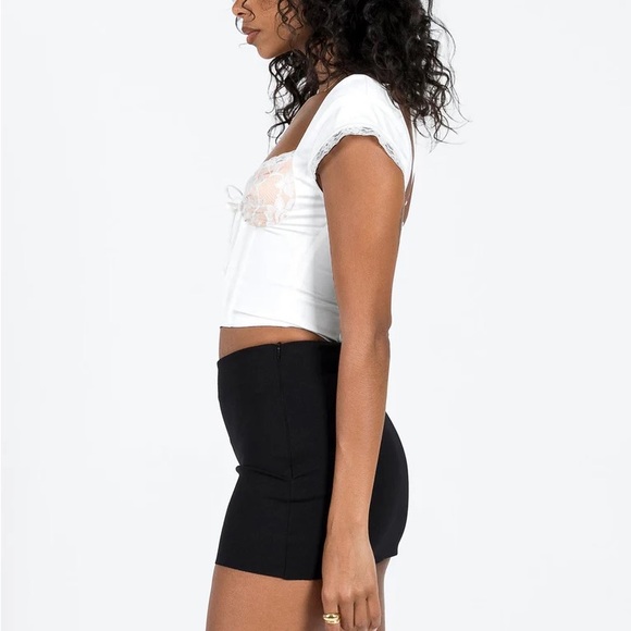 KARLEY LOW WAIST MINI SKIRT BLACK - Picture 2 of 4